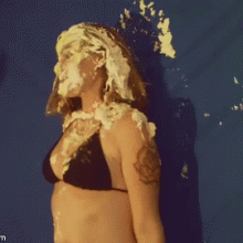 pie_burglar: More gifs to brighten up your monday!