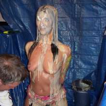 123gunge: Photos of Toy from an early session.