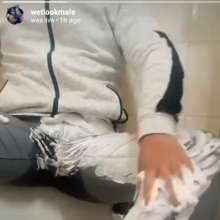 WetLookMale: Playing with Shaving Foam in Shower