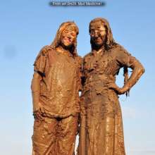 DungeonMasterOne: Mud Medicine!  Medics Violet and Felicity take to the mudbanks