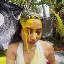 Alana SexyMessyBabes: Alana Egged