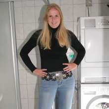 Twidget: A smiling blond from 13 years ago.