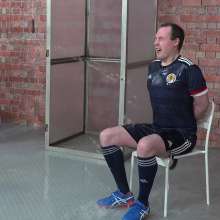 WamtasticUK: Football Kit Guys WaterTank GungeBath GungeTank Quiz