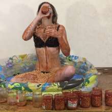 Top Messy Girls: Get a Lot of Beans