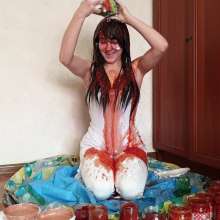 Top Messy Girls: Girl in White Clothes Receives a Food