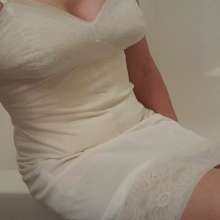 MadelineOasis: Soaking Two Authentic 1950's Slips and Bullet Bras