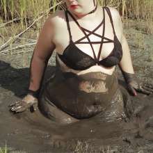 QS4Ever: Voices of Mud