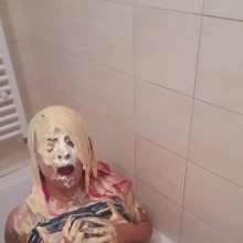 TheGungeZone: Zelenia's Custard Bathtime