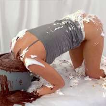 Messygirl: New MG Download: Zoey is Pie Banged