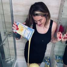 TheGungeZone: Danielle's Messy Football Forfeit
