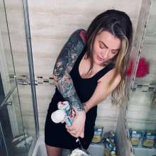 TheGungeZone: Danielle's Messy Football Forfeit