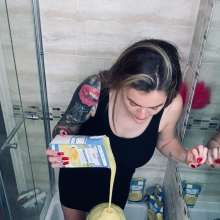 TheGungeZone: Danielle's Messy Football Forfeit