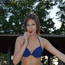 FunFilled Photography: New model Lexi getting messy!