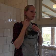 Wamtastic Jessica: Eileen's Batman Bath!