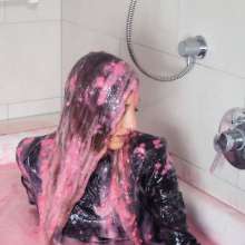 WAM Photography: Laras Slime Bath