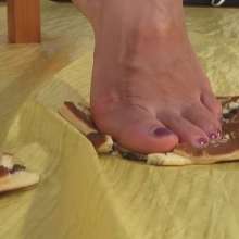 Alumi: Hot young Japanese ballerina gets her strong, sexy dancer's feet messy