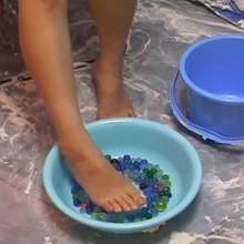 Alumi: 4 Japanese girls playing with whipped cream, slime, and their feet
