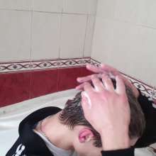 Wet Live Team: Wet Ruslan Takes Shampoo on His Head!
