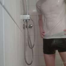 JakeHowarth: Dripping with confidence (and loads of water) :P