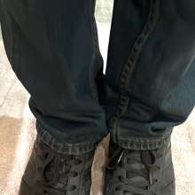 wetmart2240: Brand New Trainers wet