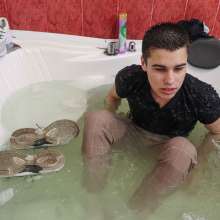 Wet Live Team: Asmr, Shampoo, Full Wetness from Danio in the Jacuzzi
