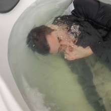 Wet Live Team: Asmr, Shampoo, Full Wetness from Danio in the Jacuzzi