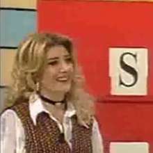 mad_mick_at: Italian 90s-Show: Game with a pie-in-the-face-forfeit (non yt-find)
