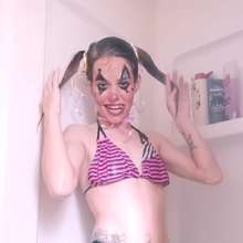 Missblueeyes7777: Bikini Top Clown Soaks Herself
