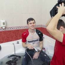 Wet Live Team: Danio and Ruslan Are Splashing in the Jacuzzi