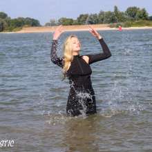 Wamtastic Jessica: Eileen's Winter Swim