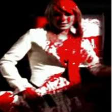 mad_mick_at: German Ladies-band dumped with red paint (music-video)