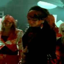 mad_mick_at: German Ladies-band dumped with red paint (music-video)