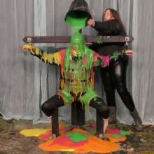 LiquidX: Jenni Moncler Jacket Cross Slime