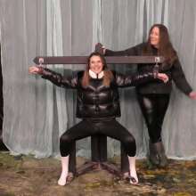 LiquidX: Jenni Moncler Jacket Cross Slime