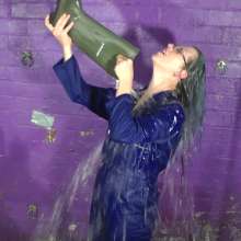 DungeonMasterOne: Lady Jennifer Hairwash