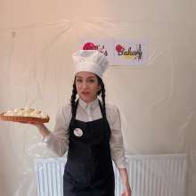 TheGungeZone: Lily's Messy Bakery