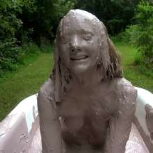 dlodoski: Star, POV in the Mud Tub (images)