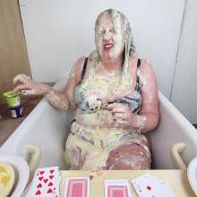 Jeremy Custard: Splosh Casino Home Edition with Isla