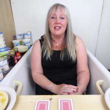 Jeremy Custard: Splosh Casino Home Edition with Isla