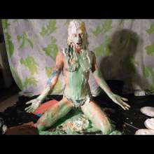 RevSlymsford: Kaydens Gets Wedgies; Takes Slime, Batter, 7 Pies + 2 Cakes
