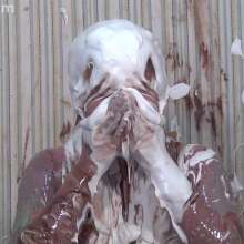 Anglefan: India gets slimed in pigtails!