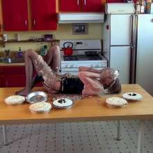 wamfan: New WamClub Video--Pie-Curious
