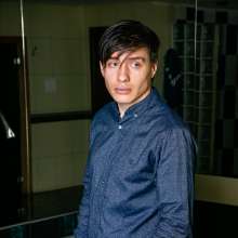 wet.look.me: Wetlook Business Man in tight jeans | Wetlook.biz
