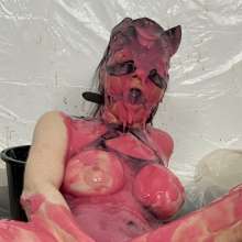 BrookeMaddison: Does a model in bondage and gagged work in Wam?