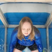 CheekyLuna: Cheekyluna's Quiz Gunging In Tight Spandex Top
