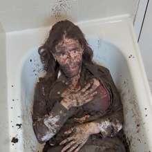 FSChloe: Chloe And The Mudbath