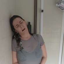 FSChloe: Chloe Gets Her Leather Skirt Hot and Wet