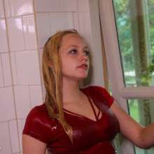 Wamtastic Jessica: Eileens Red Wet Bathtime