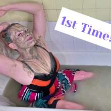 TrixiTease: Hot Clay Bath / Clothes Ripping