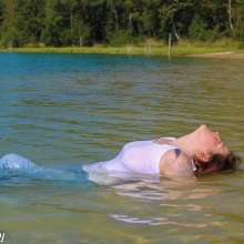 Wamtastic Jessica: Jacqueline See-through Swim!